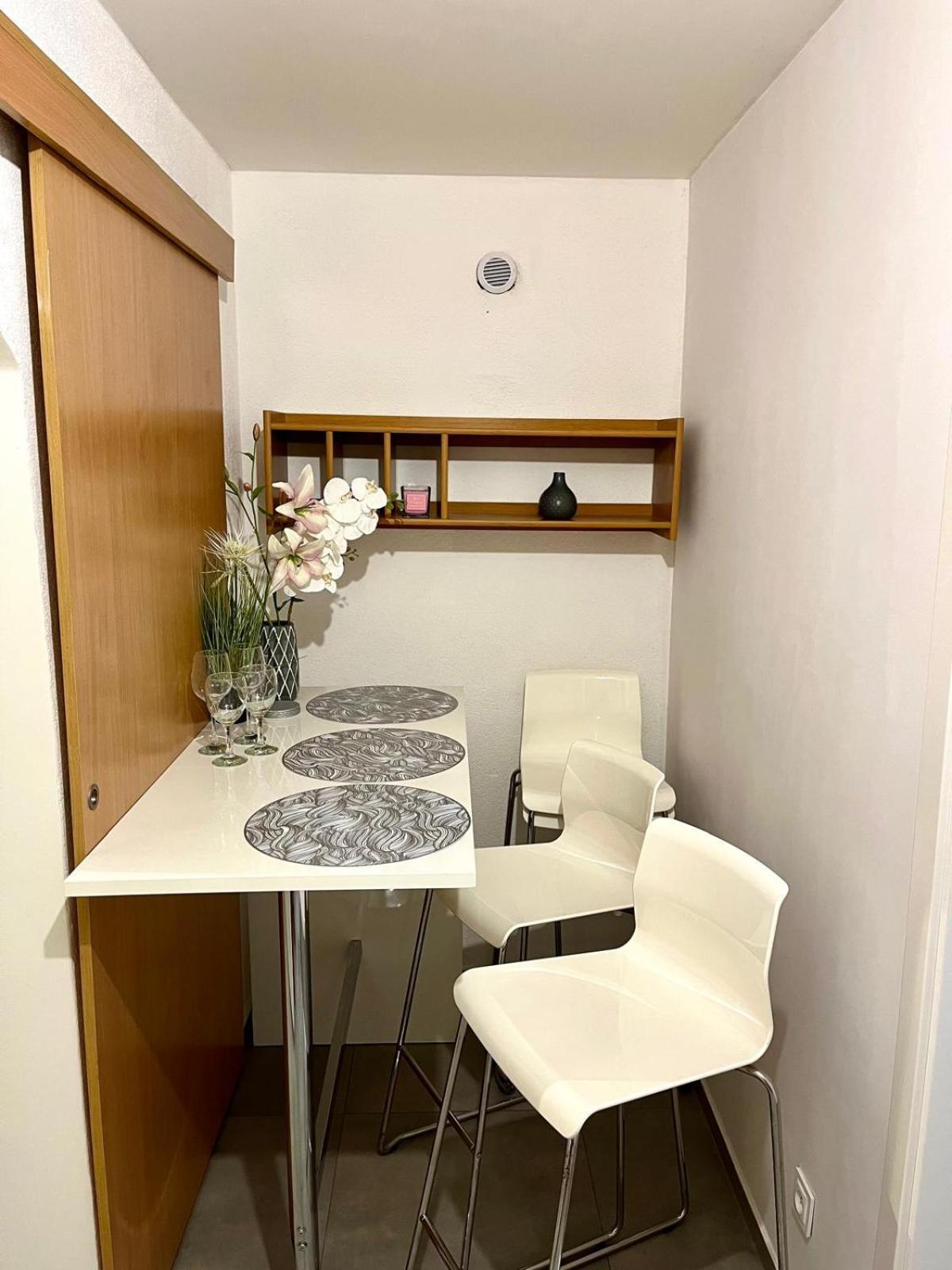 Plac Staszica Apartment *